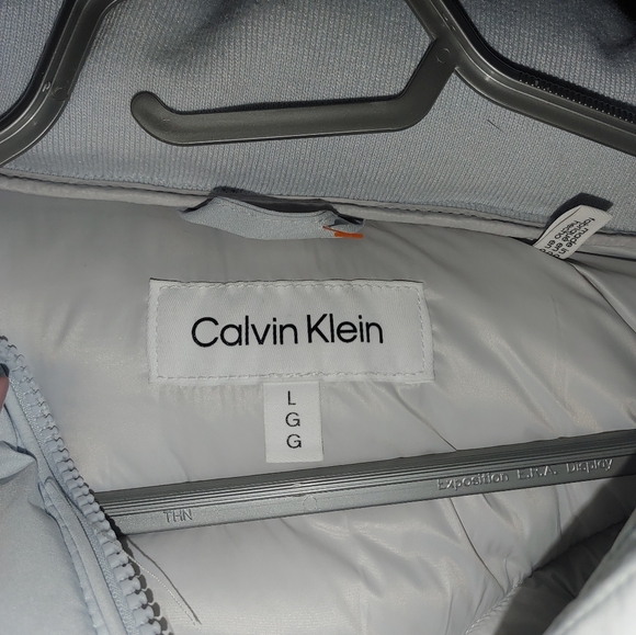 Calvin Klein Puffer Coat Sz.L NWT - Picture 7 of 11